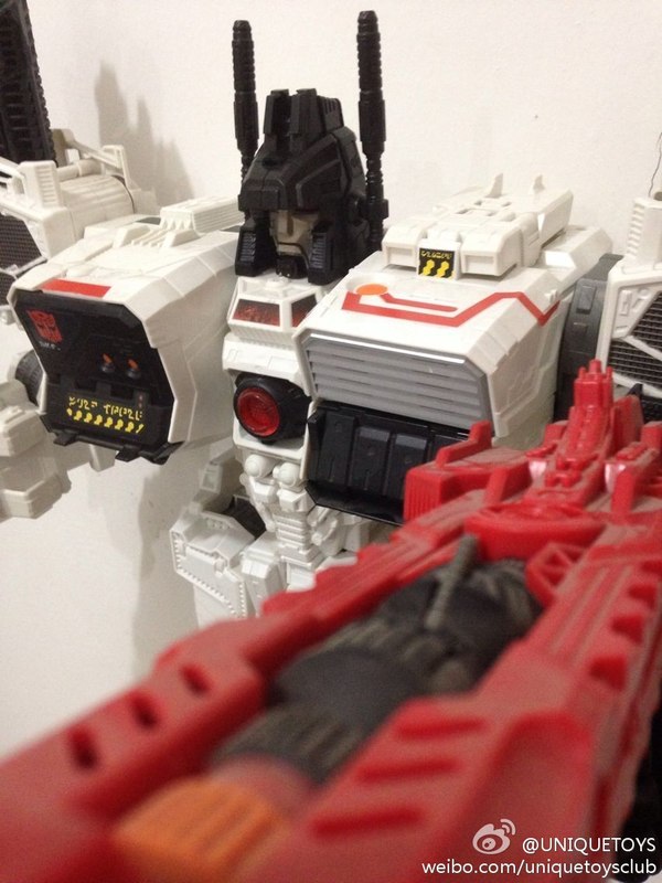 unique toys metroplex